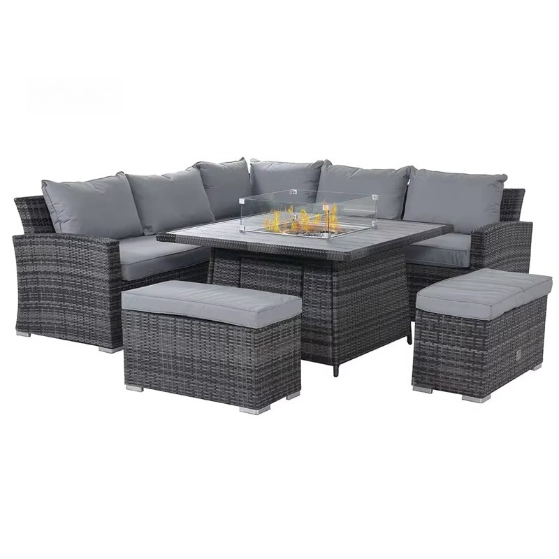 Outdoor Furniture Set With Fire Pit - Zestaw mebli ogrodowych z wodoodpornym stołem